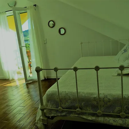 T2 Mountain And Sea Views * Flamengos (Faial)
